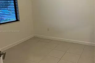 20631 NE 7th Pl, Miami, FL 33179 - Photo 18