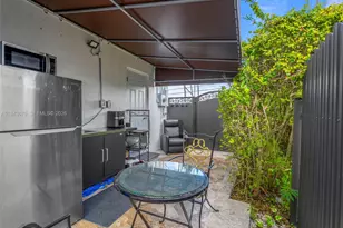 11415 SW 56th St, Miami, FL 33165 - Photo 10