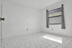 860 NE 207th Terrace, Miami, FL 33179 - Photo 20