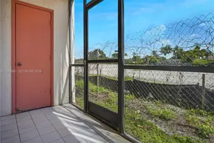 860 NE 207th Terrace, Miami, FL 33179 - Photo 10