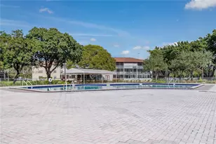 251 SW 132nd Way, Pembroke Pines, FL 33027 - Photo 26