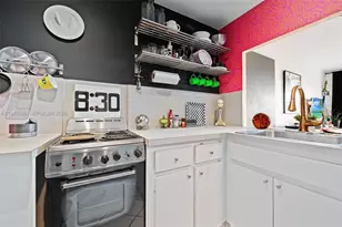 7801 NE 4th Ct, Miami, FL 33138 - Photo 6