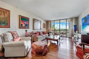 90 Edgewater Dr, Coral Gables, FL 33133 - Photo 1