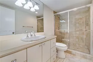 90 Edgewater Dr, Coral Gables, FL 33133 - Photo 8