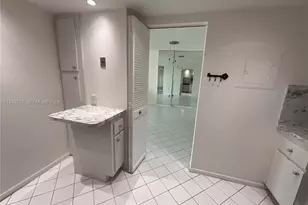 919 Hillcrest Dr, Hollywood, FL 33021 - Photo 8