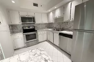 919 Hillcrest Dr, Hollywood, FL 33021 - Photo 30