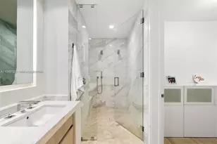 2831 S Bayshore Dr, Miami, FL 33133 - Photo 10
