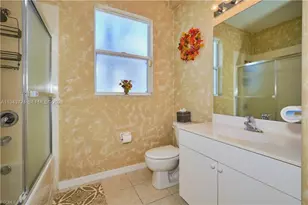 1820 SW 49th Terrace, Cape Coral, FL 33914 - Photo 10