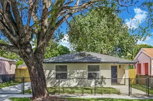 1035 NW 48th St, Miami, FL 33127 - Photo 4