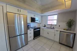 1351 NE Miami Gardens Dr, Miami, FL 33179 - Photo 8