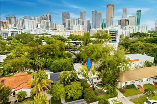 321 SW 19th Rd, Miami, FL 33129 - Photo 4