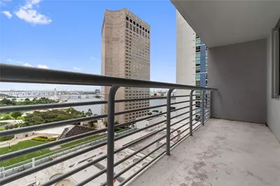 325 S Biscayne #1718, Miami, FL 33131 - Photo 18