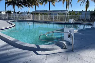 101 NW 204th St, Miami Gardens, FL 33169 - Photo 2