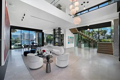 217 E Rivo Alto Dr, Miami Beach, FL 33139 - Photo 10