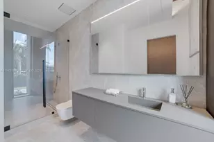 217 E Rivo Alto Dr, Miami Beach, FL 33139 - Photo 52