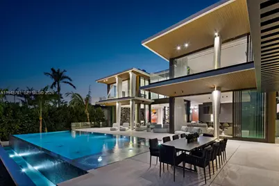 217 E Rivo Alto Dr, Miami Beach, FL 33139 - Photo 1