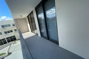 2625 Collins Ave, Miami Beach, FL 33140 - Photo 4