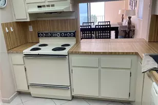 2625 Collins Ave, Miami Beach, FL 33140 - Photo 22