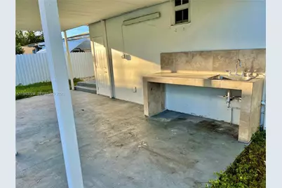 5430 SW 7th St, Miami, FL 33134 - Photo 16