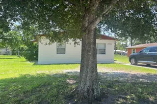 2703 Ave H, Fort Pierce, FL 34947 - Photo 6