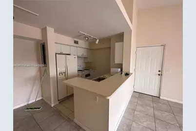 15480 SW 284th St #2304, Homestead, FL 33033 - Photo 4