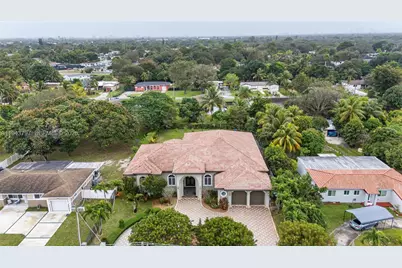 14781 S River Dr, Miami, FL 33167 - Photo 64