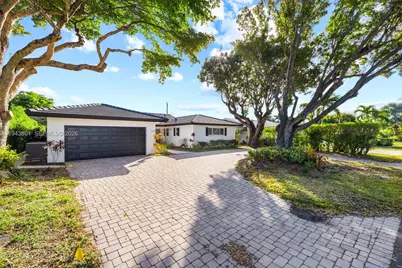 4780 NE 28th Ave, Fort Lauderdale, FL 33308 - Photo 1