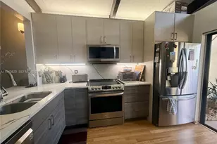 121 Gate Rd, Hollywood, FL 33024 - Photo 6