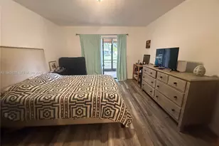 121 Gate Rd, Hollywood, FL 33024 - Photo 12