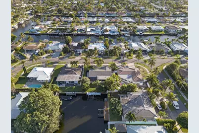371 SE 3rd St, Pompano Beach, FL 33060 - Photo 14