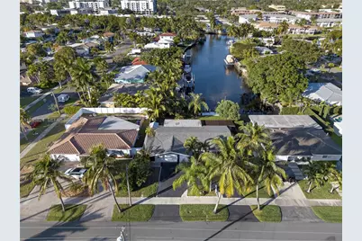 371 SE 3rd St, Pompano Beach, FL 33060 - Photo 4