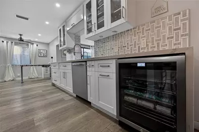 371 SE 3rd St, Pompano Beach, FL 33060 - Photo 44