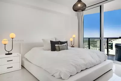 488 NE 18th St #4805, Miami, FL 33132 - Photo 14