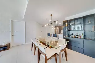 488 NE 18th St, Miami, FL 33132 - Photo 10