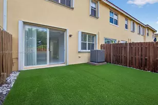 981 SW 149th Ct, Miami, FL 33194 - Photo 8