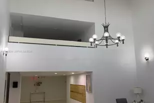 200 Lakeview Dr, Weston, FL 33326 - Photo 4