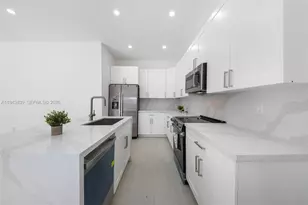 17201 NW 42nd Ave, Miami Gardens, FL 33055 - Photo 14