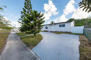17201 NW 42nd Ave, Miami Gardens, FL 33055 - Photo 2