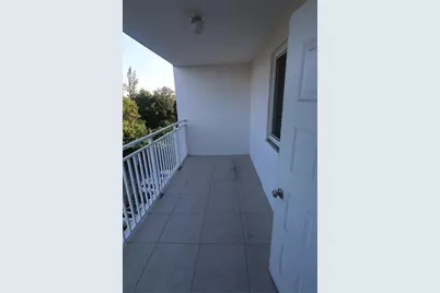 6940 NW Miami Gardens Dr #1-430, Hialeah, FL 33015 - Photo 10