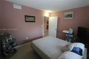 6940 NW Miami Gardens Dr, Hialeah, FL 33015 - Photo 20