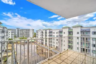 2475 NW 16th St Rd, Miami, FL 33125 - Photo 22
