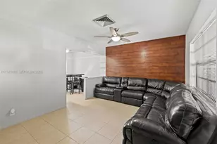 206 SE 5th St, Dania Beach, FL 33004 - Photo 16