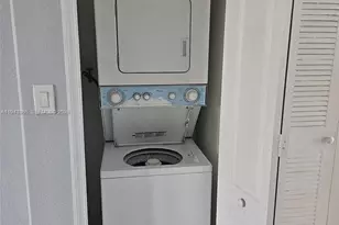 2908 SE 17th Ave, Homestead, FL 33035 - Photo 4