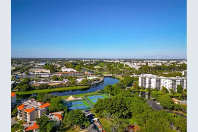 2302 S Cypress Bend Dr #306, Pompano Beach, FL 33069 - Photo 30