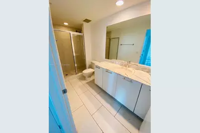 951 Brickell Ave #3305, Miami, FL 33131 - Photo 14