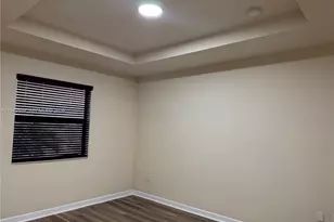 9132 SW 227th Ln, Cutler Bay, FL 33190 - Photo 8