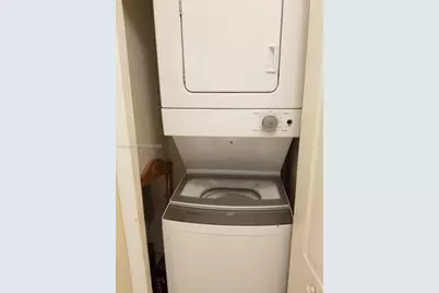 1663 SE 27th Dr #202, Homestead, FL 33035 - Photo 16