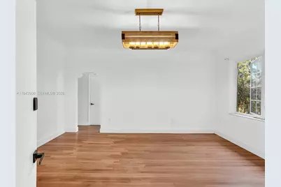 910 Lenox Ave #3, Miami Beach, FL 33139 - Photo 18
