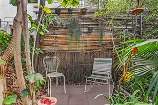 910 Lenox Ave., Miami Beach, FL 33139 - Photo 22