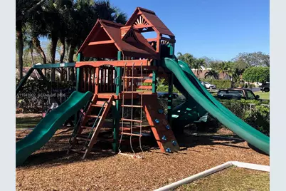 8589 SW 115 Pl, Miami, FL 33173 - Photo 28